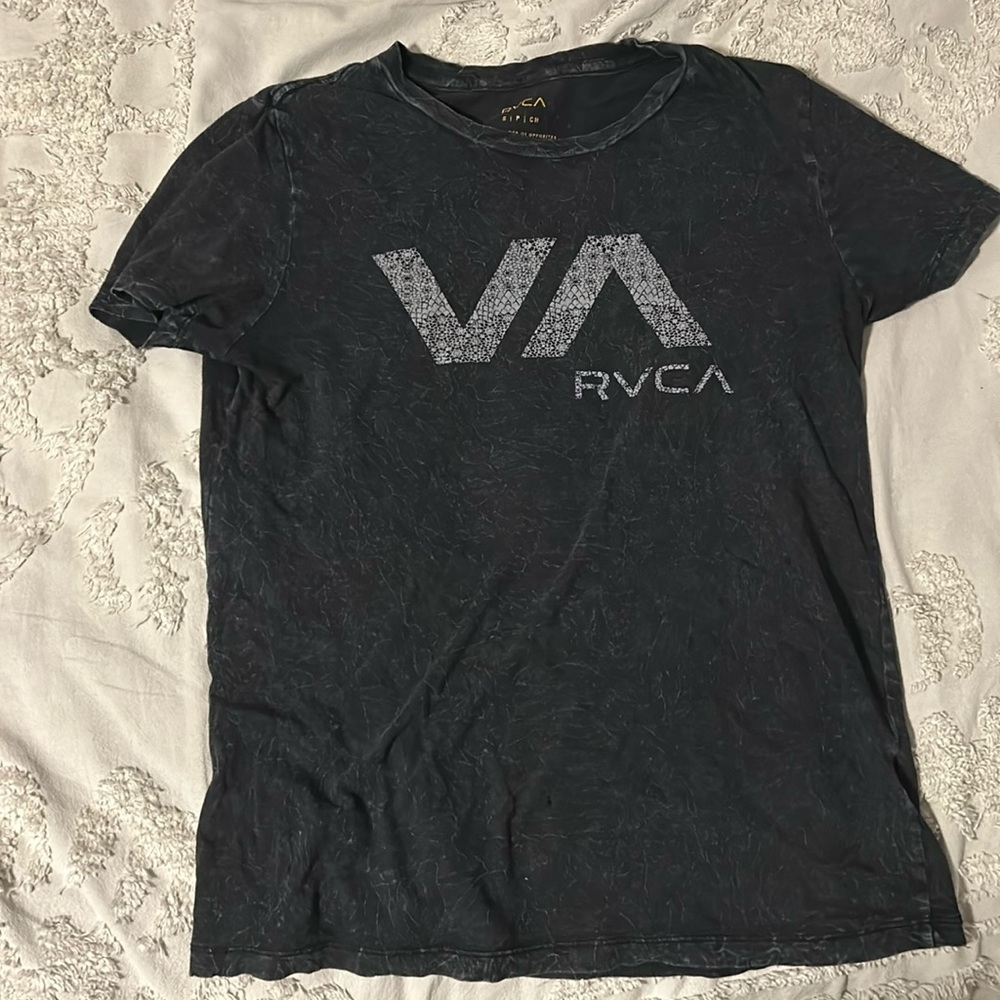 RVCA tshirt